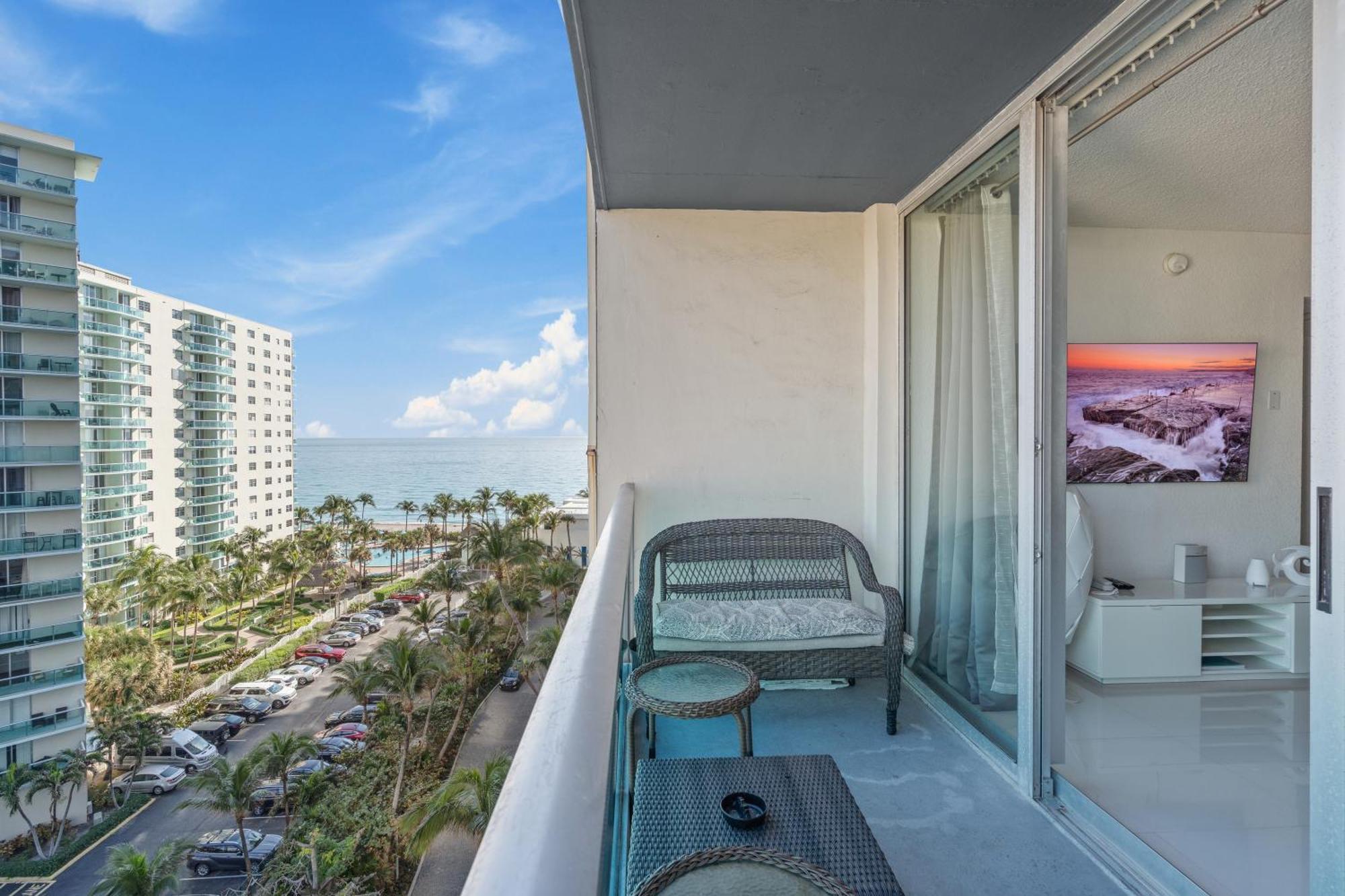 Great Apartment With Beach Access Hollywood Exteriér fotografie