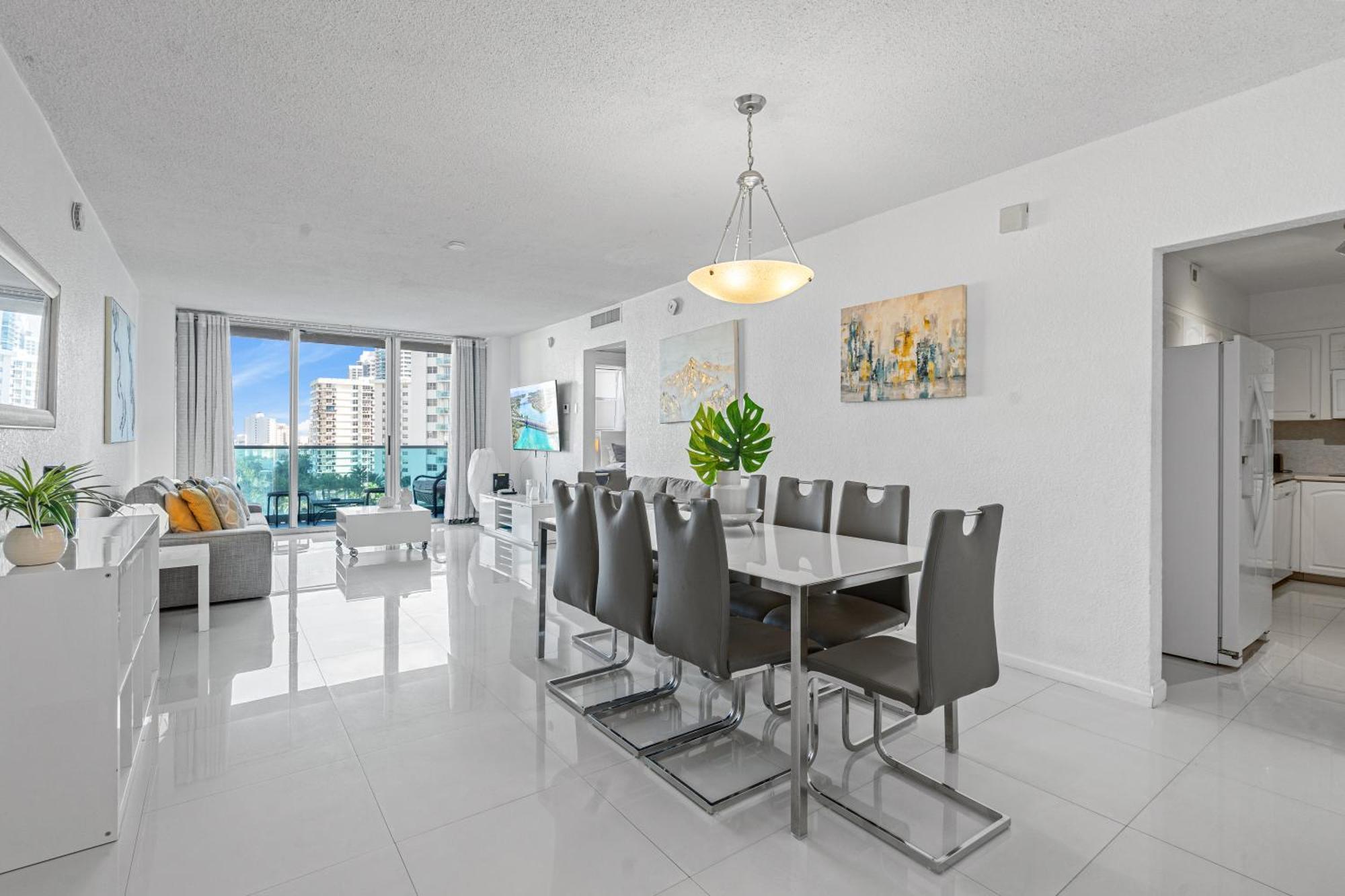 Great Apartment With Beach Access Hollywood Exteriér fotografie