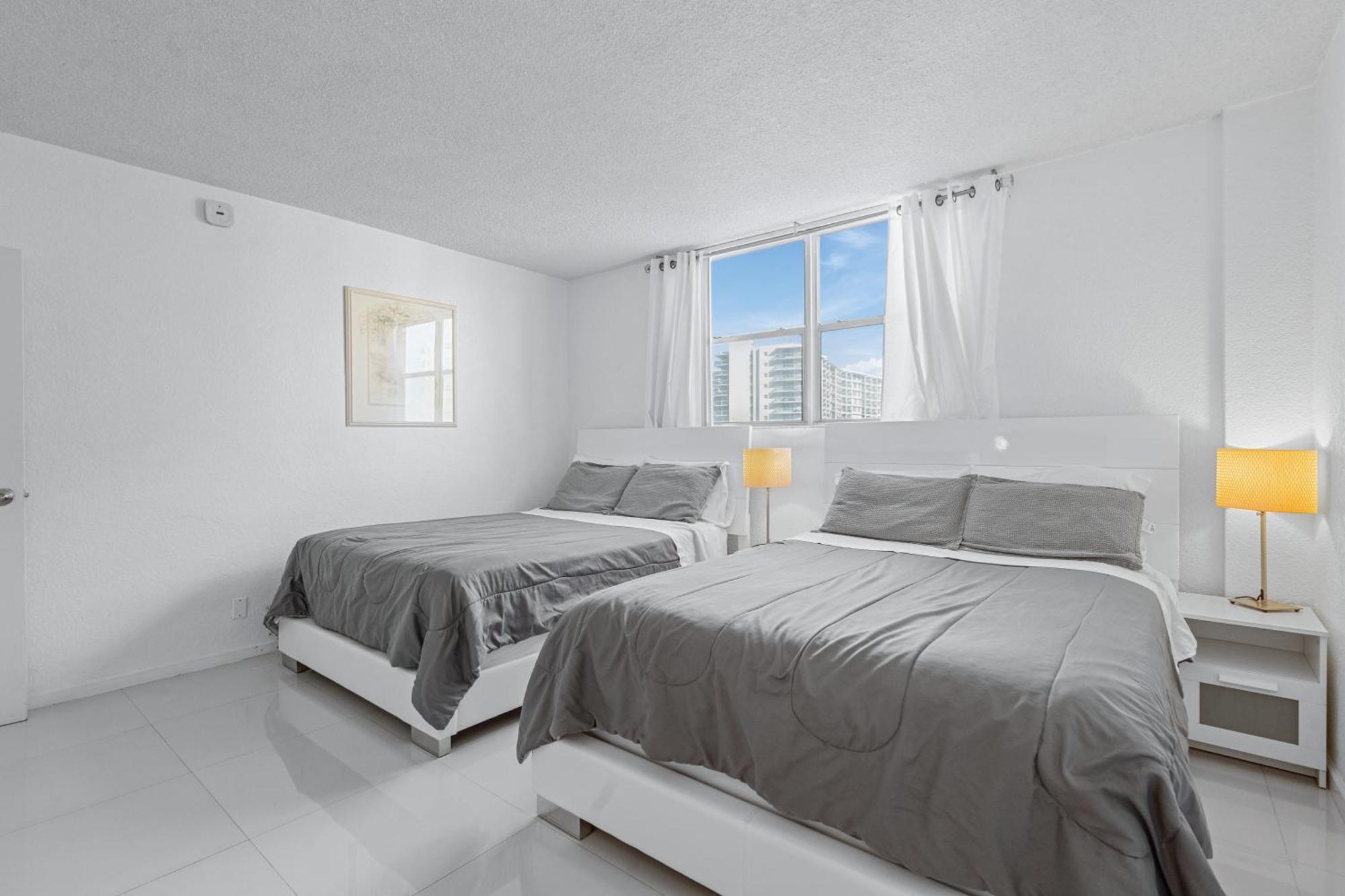 Great Apartment With Beach Access Hollywood Exteriér fotografie