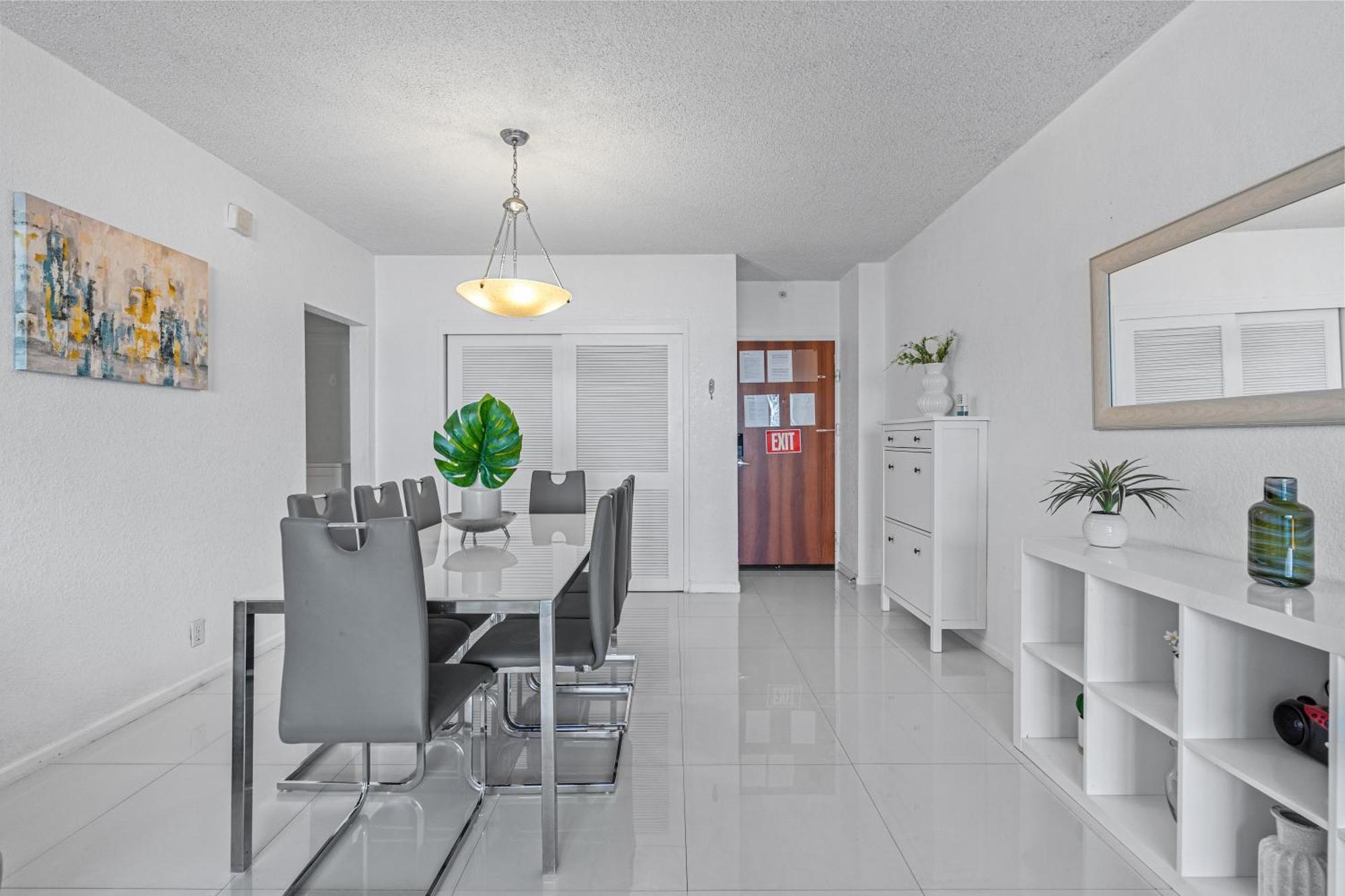 Great Apartment With Beach Access Hollywood Exteriér fotografie